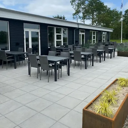 斯图克森里伯度假小屋及公寓酒店